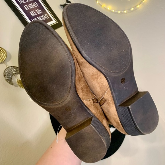 a.n.a Cognac Alford Ankle Boot size 9.5W - Picture 8 of 9